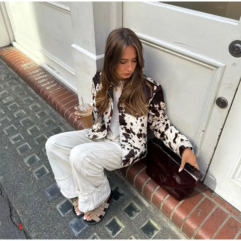 Dames Suède Jas met Koeienprint – Sanne - Mavero